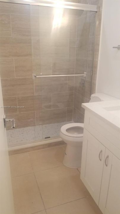 出租: $1,950 (2 贝兹, 2 浴室, 912 平方英尺)