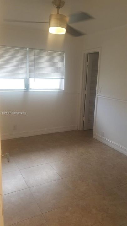 出租: $1,950 (2 贝兹, 2 浴室, 912 平方英尺)