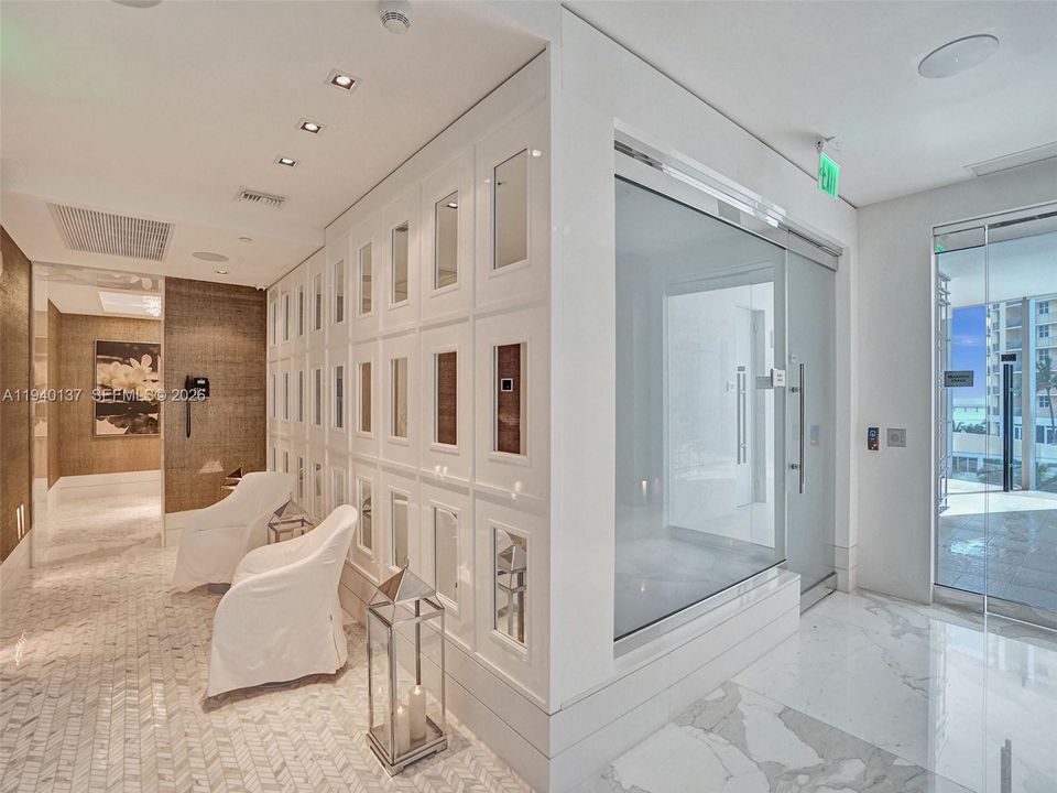 For Sale: $3,388,000 (2 beds, 3 baths, 2102 Square Feet)