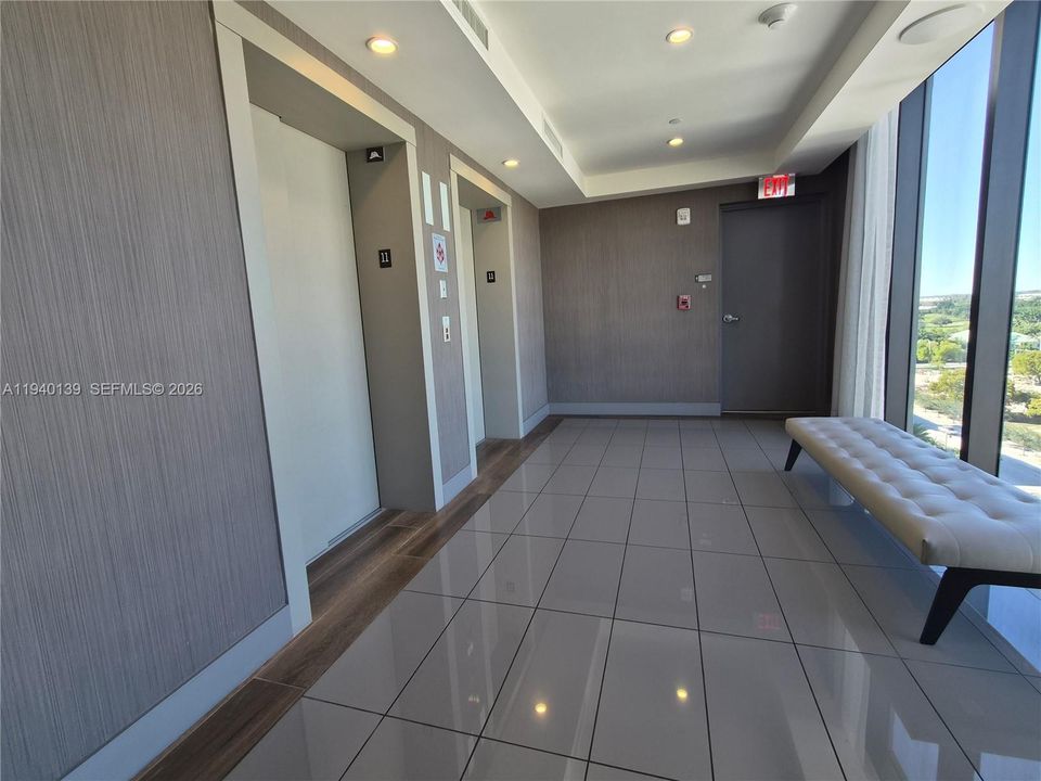 В аренду: $2,700 (1 спален, 1 ванн, 661 Квадратных фут)