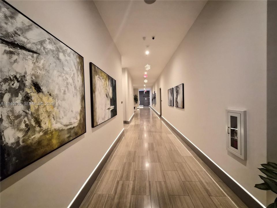 В аренду: $2,700 (1 спален, 1 ванн, 661 Квадратных фут)