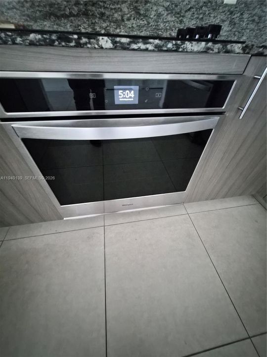 В аренду: $2,700 (1 спален, 1 ванн, 661 Квадратных фут)