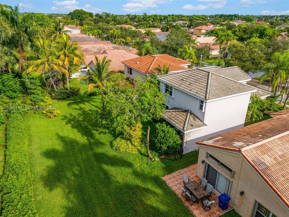 For Sale: $575,000 (3 beds, 2 baths, 1680 Square Feet)