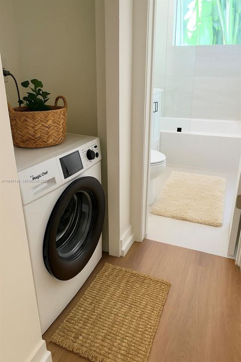 For Rent: $3,150 (2 beds, 1 baths, 800 Square Feet)