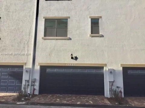 En Venta: $595,000 (3 camas, 3 baños, 1919 Pies cuadrados)