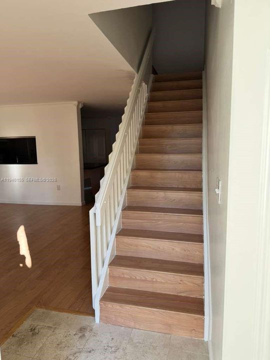 В аренду: $2,600 (3 спален, 2 ванн, 1635 Квадратных фут)