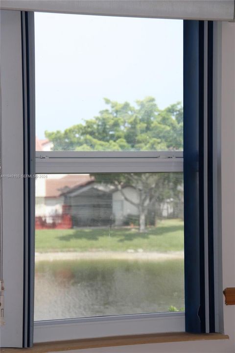 В аренду: $2,600 (3 спален, 2 ванн, 1635 Квадратных фут)