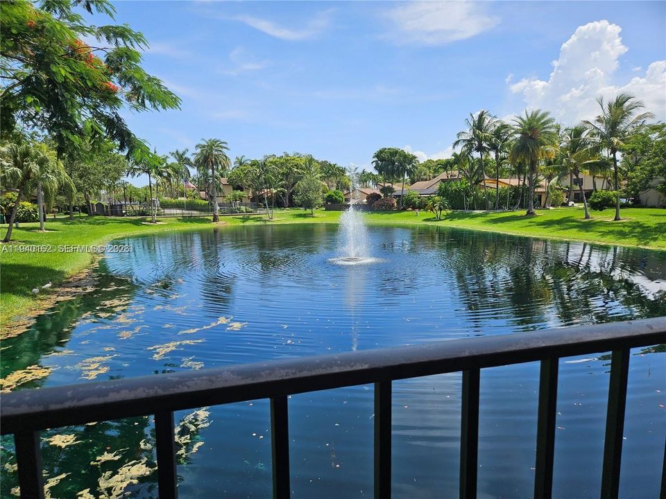 For Rent: $3,500 (3 beds, 2 baths, 1727 Square Feet)