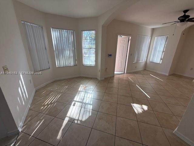 For Rent: $2,475 (3 beds, 2 baths, 1480 Square Feet)