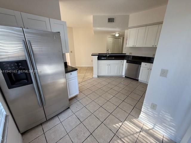 For Rent: $2,475 (3 beds, 2 baths, 1480 Square Feet)