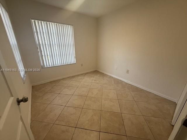 For Rent: $2,475 (3 beds, 2 baths, 1480 Square Feet)