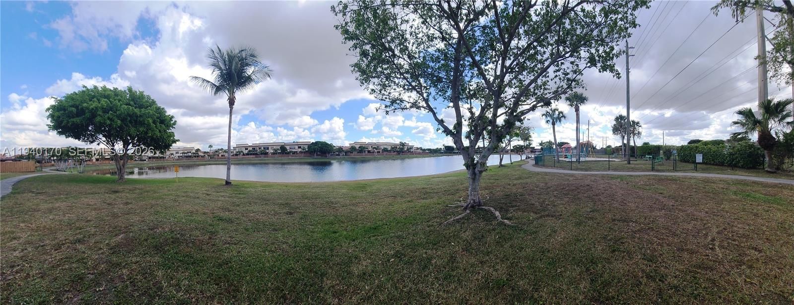 En Venta: $460,000 (3 camas, 2 baños, 1144 Pies cuadrados)