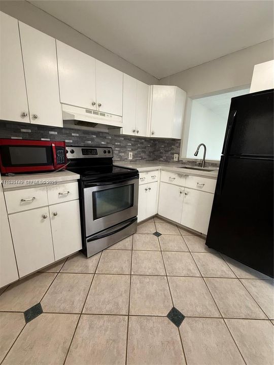 En Venta: $239,900 (2 camas, 1 baños, 868 Pies cuadrados)