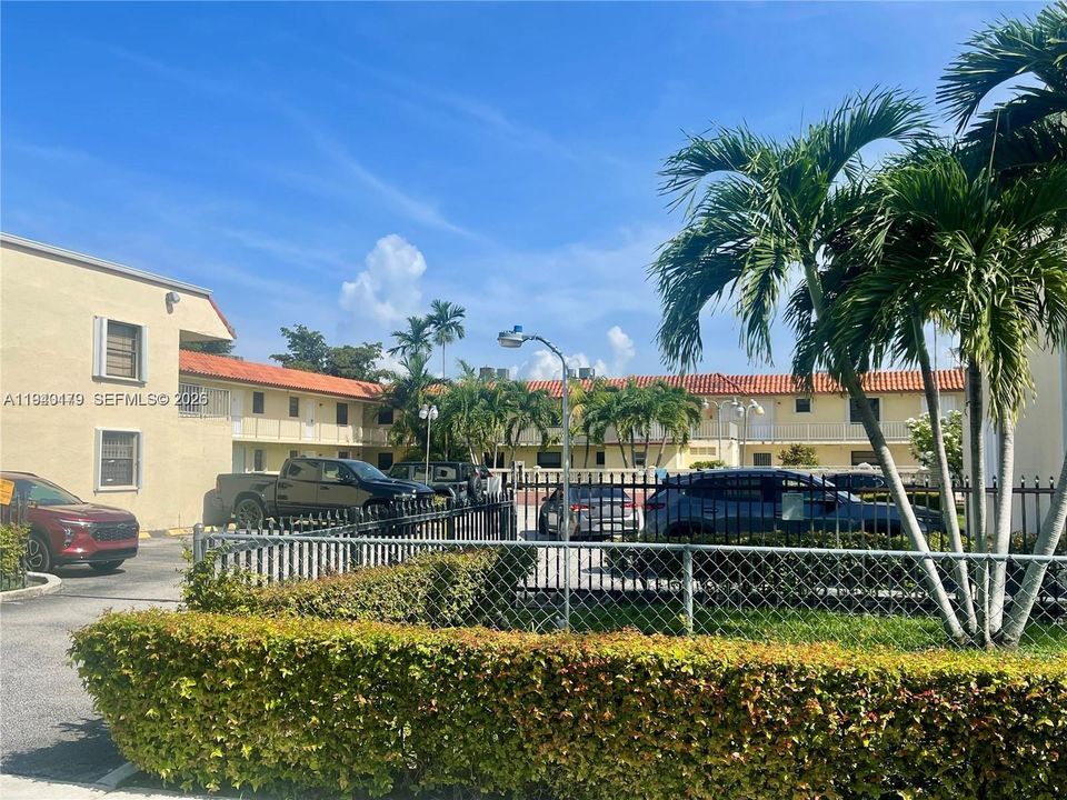 En Venta: $239,900 (2 camas, 1 baños, 868 Pies cuadrados)