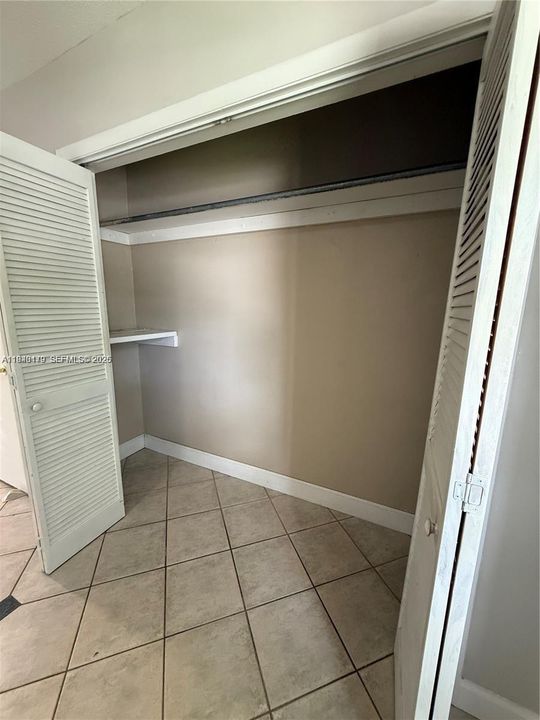 En Venta: $239,900 (2 camas, 1 baños, 868 Pies cuadrados)