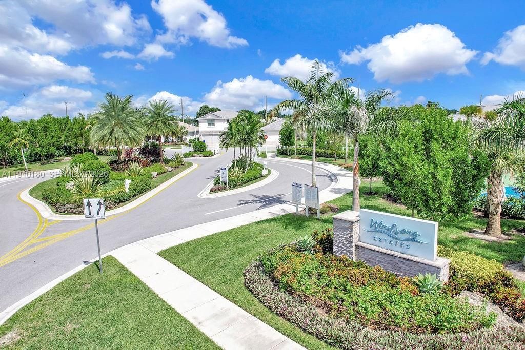 For Sale: $1,250,000 (3 beds, 3 baths, 2511 Square Feet)