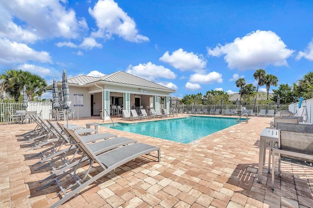 For Sale: $1,250,000 (3 beds, 3 baths, 2511 Square Feet)