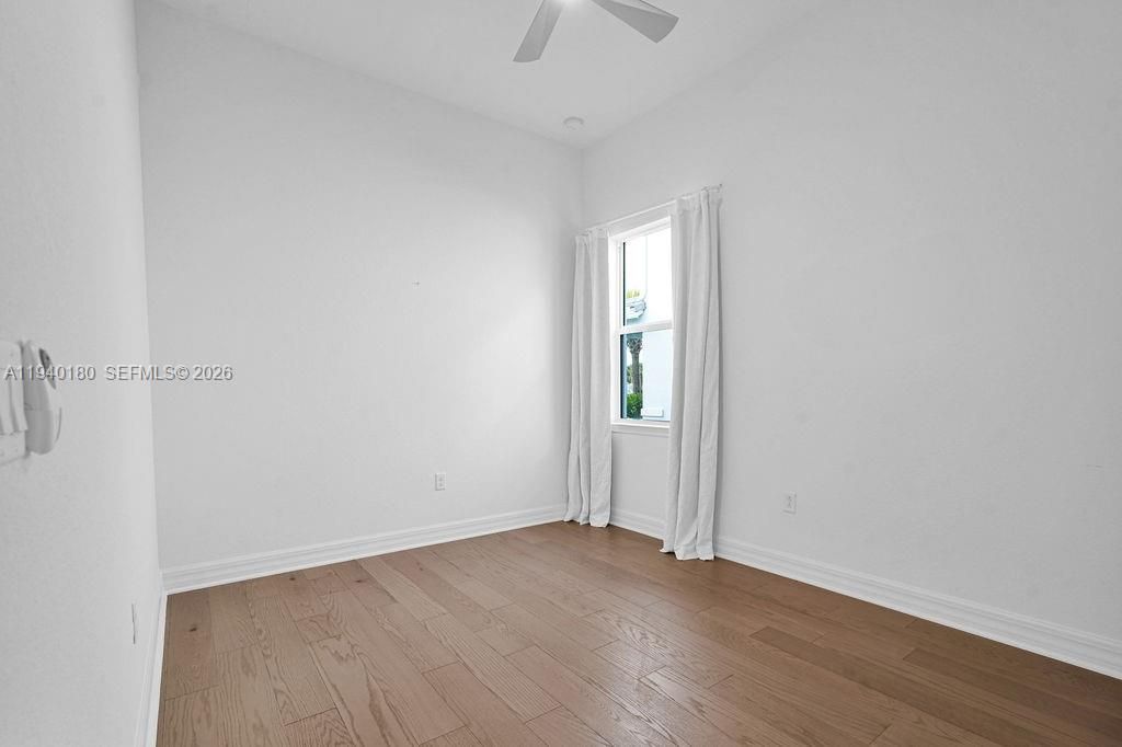 For Sale: $1,250,000 (3 beds, 3 baths, 2511 Square Feet)