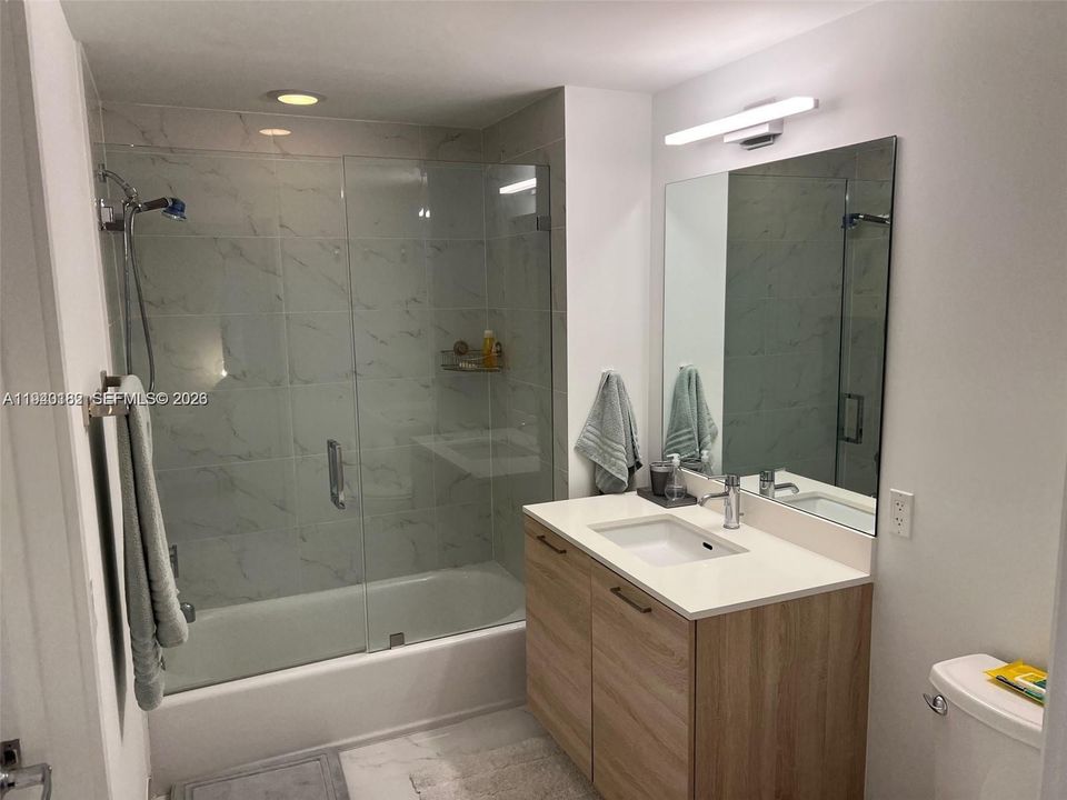 For Sale: $668,000 (2 beds, 2 baths, 1123 Square Feet)