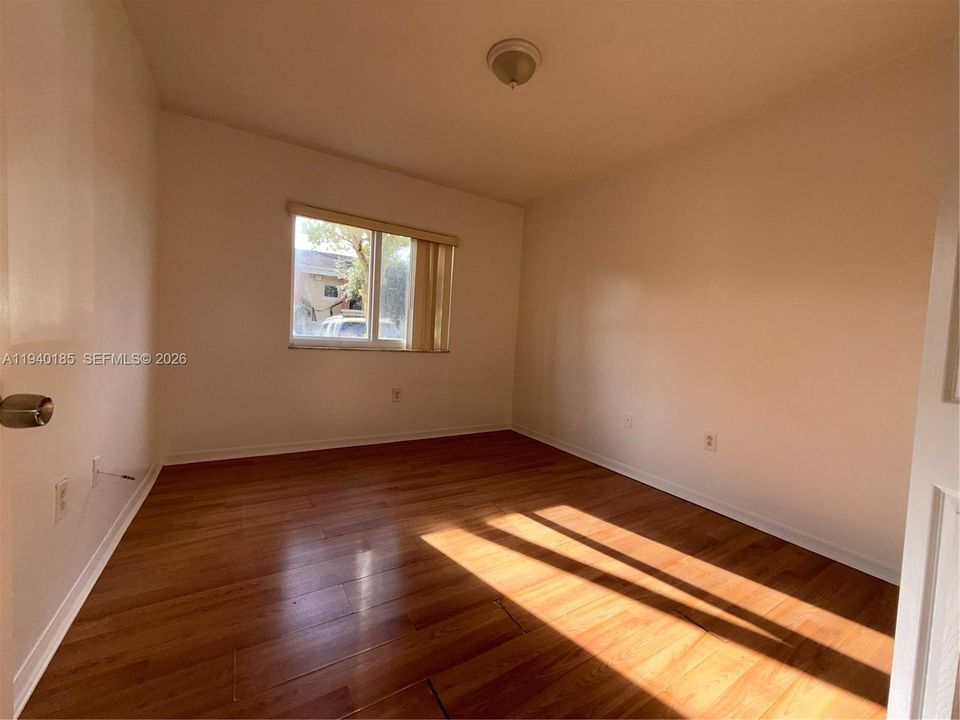 En Venta: $320,000 (3 camas, 2 baños, 1196 Pies cuadrados)