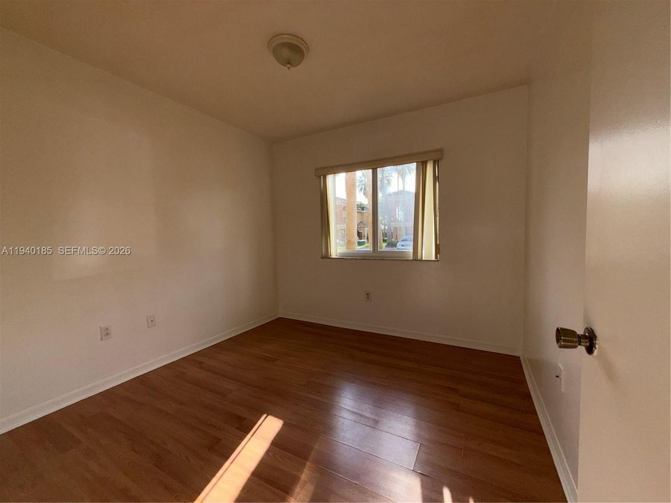 En Venta: $320,000 (3 camas, 2 baños, 1196 Pies cuadrados)