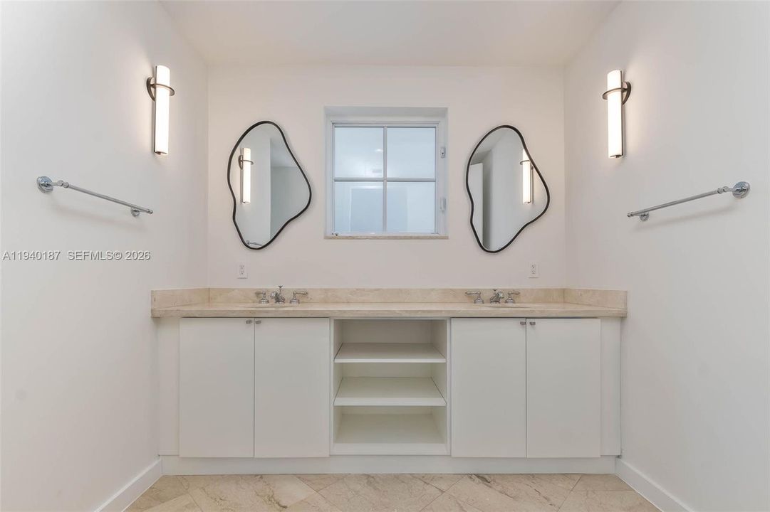 待售: $1,725,000 (3 贝兹, 3 浴室, 3094 平方英尺)