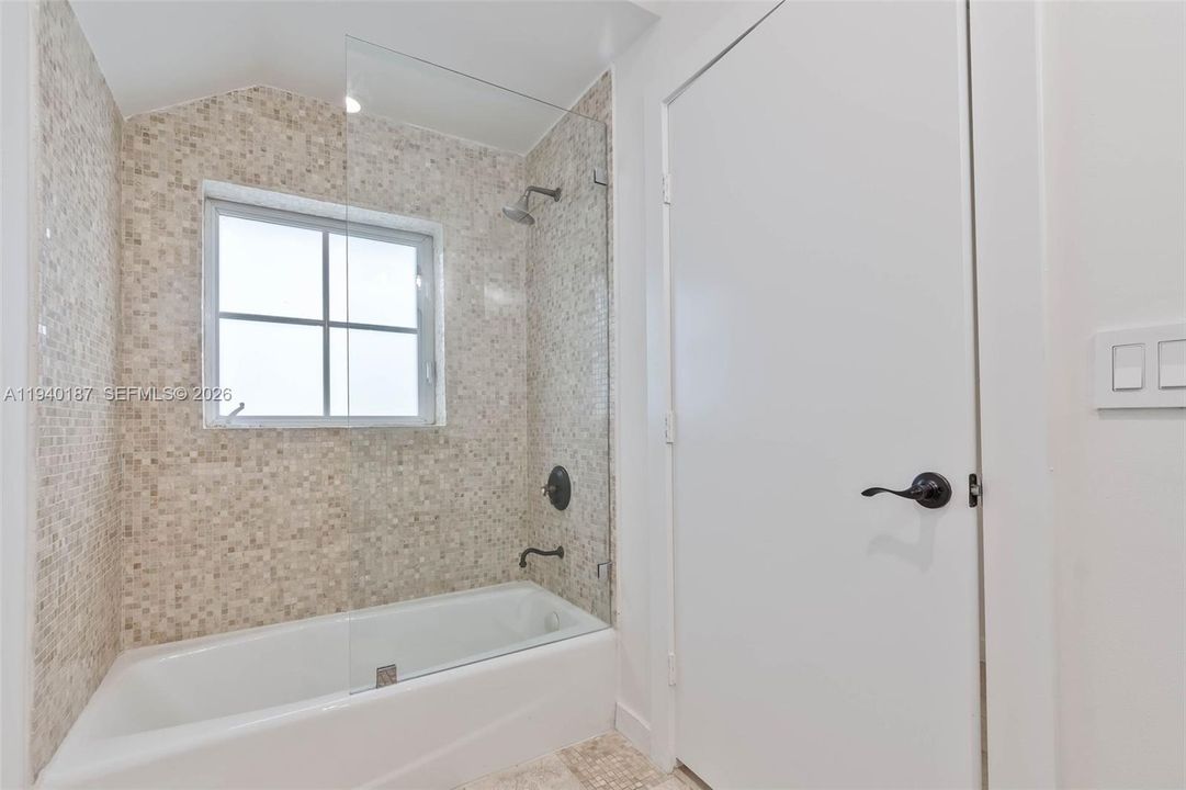 待售: $1,725,000 (3 贝兹, 3 浴室, 3094 平方英尺)