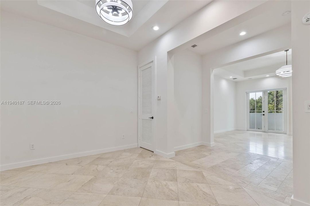 待售: $1,725,000 (3 贝兹, 3 浴室, 3094 平方英尺)