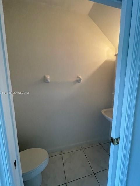 В аренду: $2,200 (2 спален, 2 ванн, 1008 Квадратных фут)