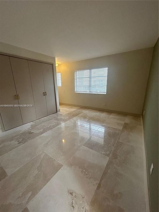 For Rent: $3,500 (2 beds, 2 baths, 1180 Square Feet)