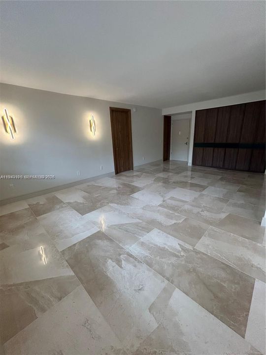 For Rent: $3,500 (2 beds, 2 baths, 1180 Square Feet)