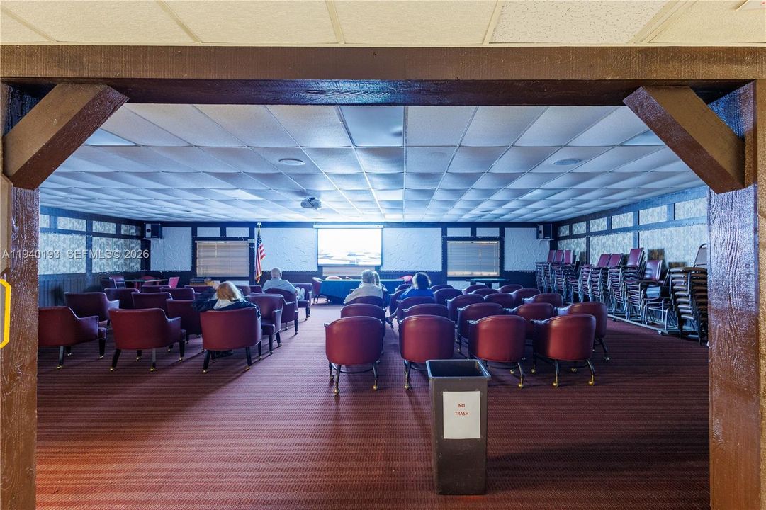 出租: $1,600 (1 贝兹, 1 浴室, 800 平方英尺)