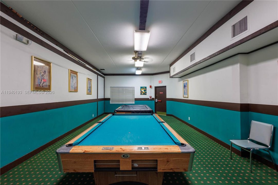 出租: $1,600 (1 贝兹, 1 浴室, 800 平方英尺)