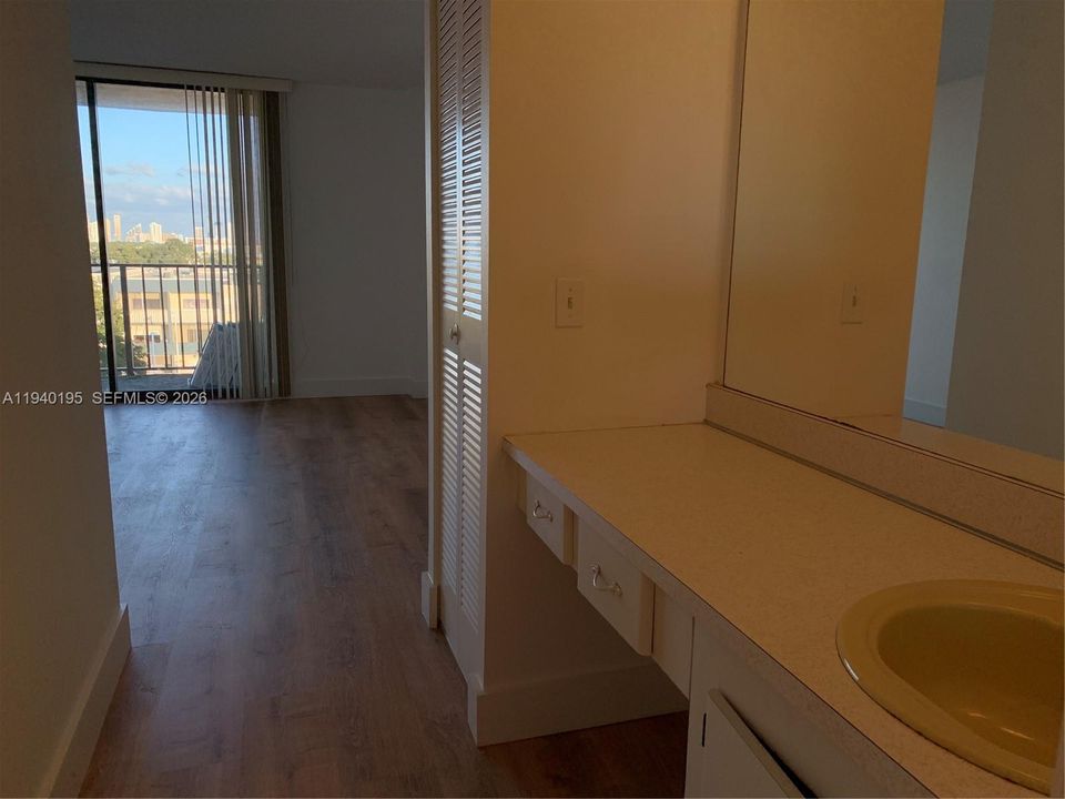 En Renta: $1,600 (1 camas, 1 baños, 724 Pies cuadrados)