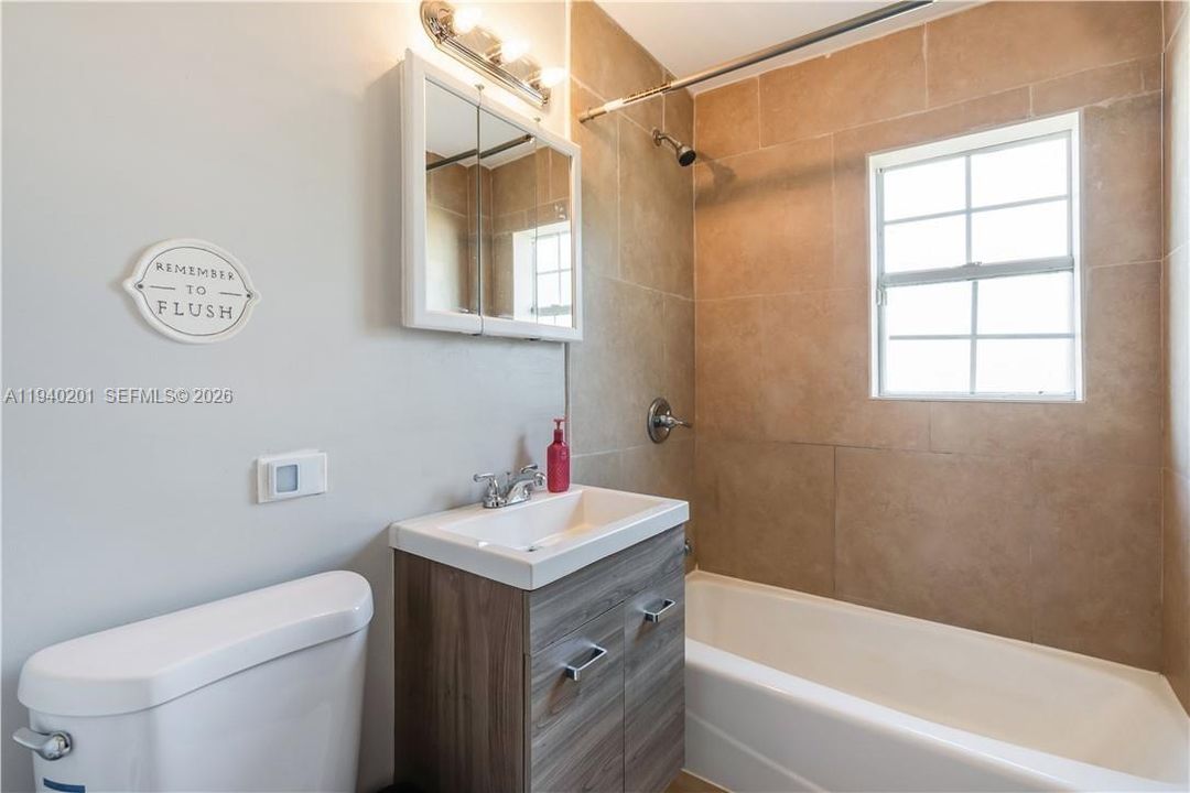 待售: $599,000 (3 贝兹, 2 浴室, 1469 平方英尺)