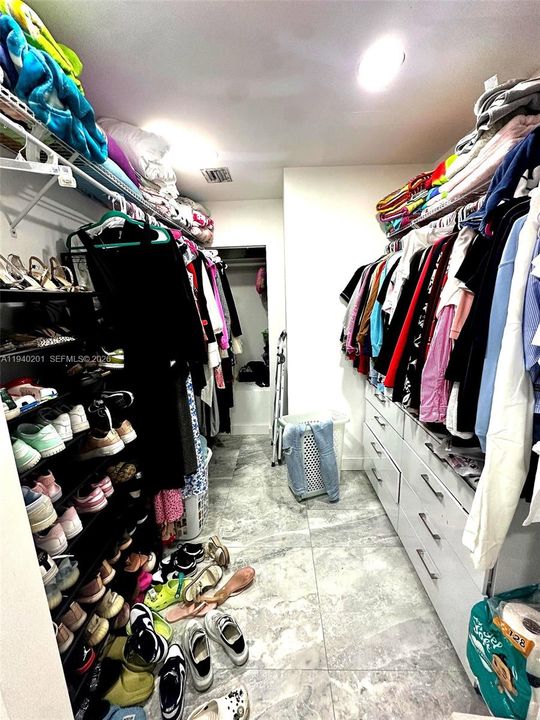 待售: $599,000 (3 贝兹, 2 浴室, 1469 平方英尺)