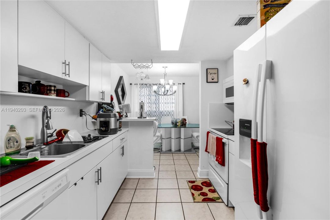 En Renta: $2,200 (2 camas, 1 baños, 1010 Pies cuadrados)