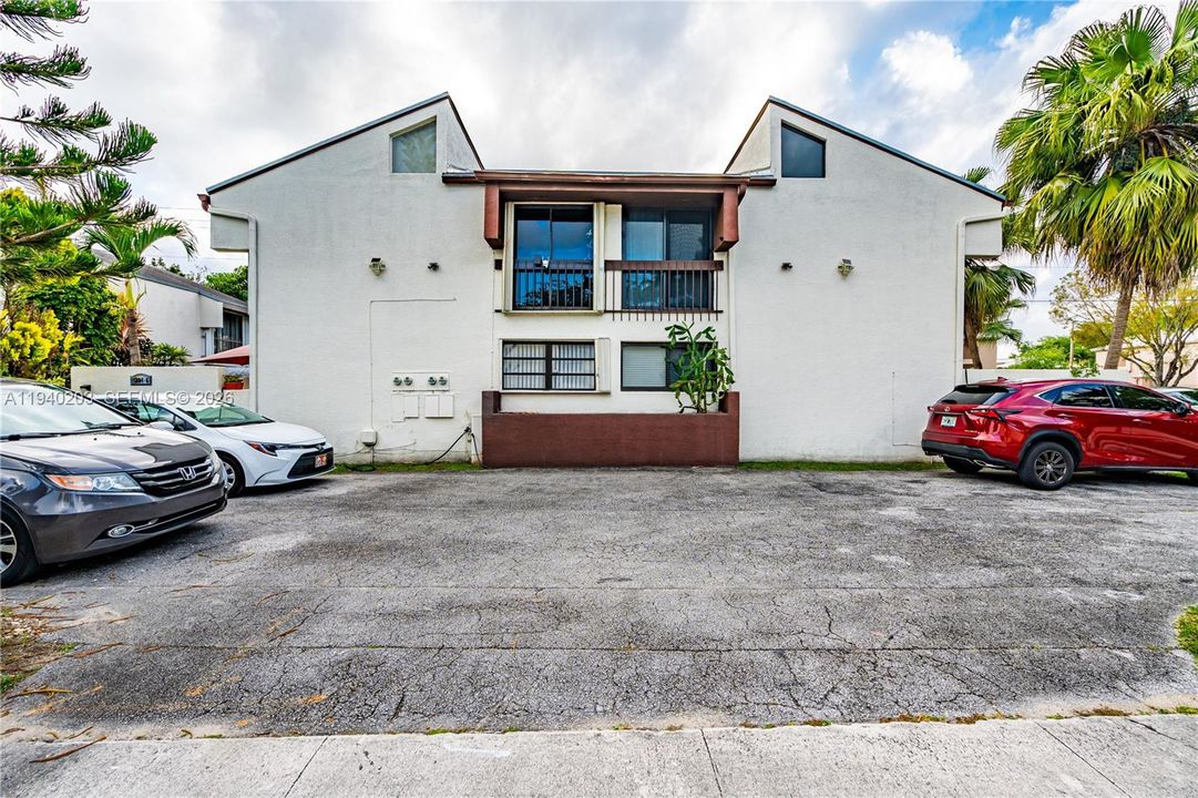 En Renta: $2,200 (2 camas, 1 baños, 1010 Pies cuadrados)