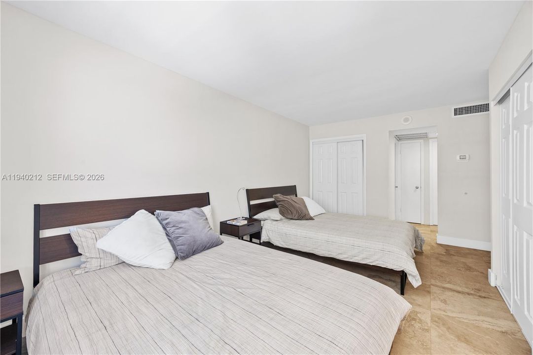 For Rent: $3,750 (2 beds, 2 baths, 1047 Square Feet)