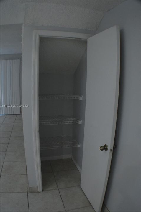 En Renta: $2,500 (2 camas, 2 baños, 1261 Pies cuadrados)