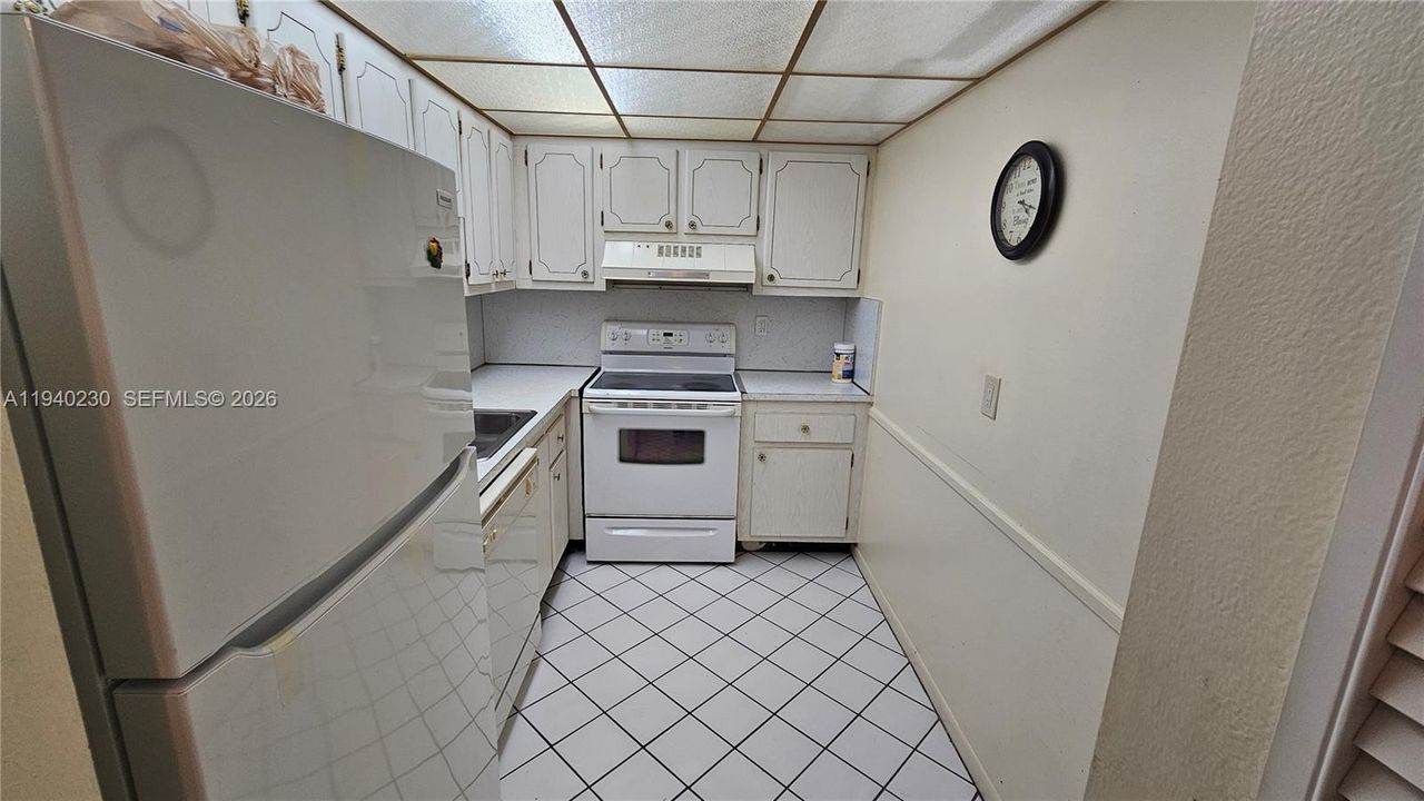 На продажу: $85,000 (1 спален, 1 ванн, 680 Квадратных фут)