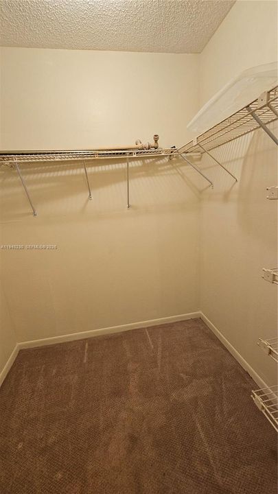 На продажу: $85,000 (1 спален, 1 ванн, 680 Квадратных фут)