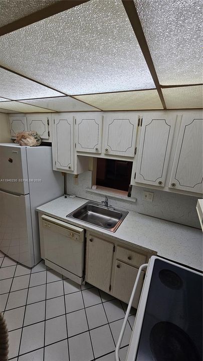 На продажу: $85,000 (1 спален, 1 ванн, 680 Квадратных фут)