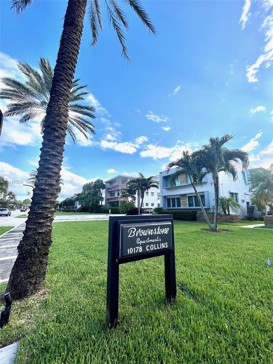 出租: $2,150 (1 贝兹, 2 浴室, 745 平方英尺)