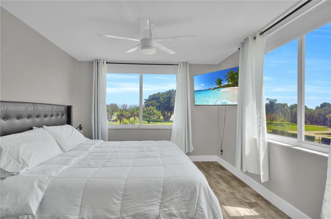 出租: $2,500 (1 贝兹, 1 浴室, 800 平方英尺)