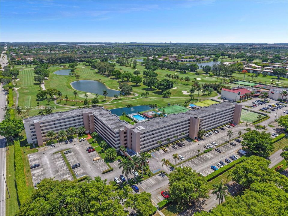 出租: $2,500 (1 贝兹, 1 浴室, 800 平方英尺)