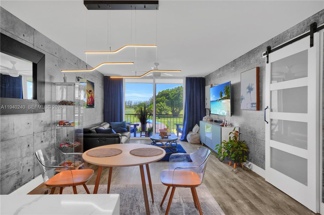 出租: $2,500 (1 贝兹, 1 浴室, 800 平方英尺)