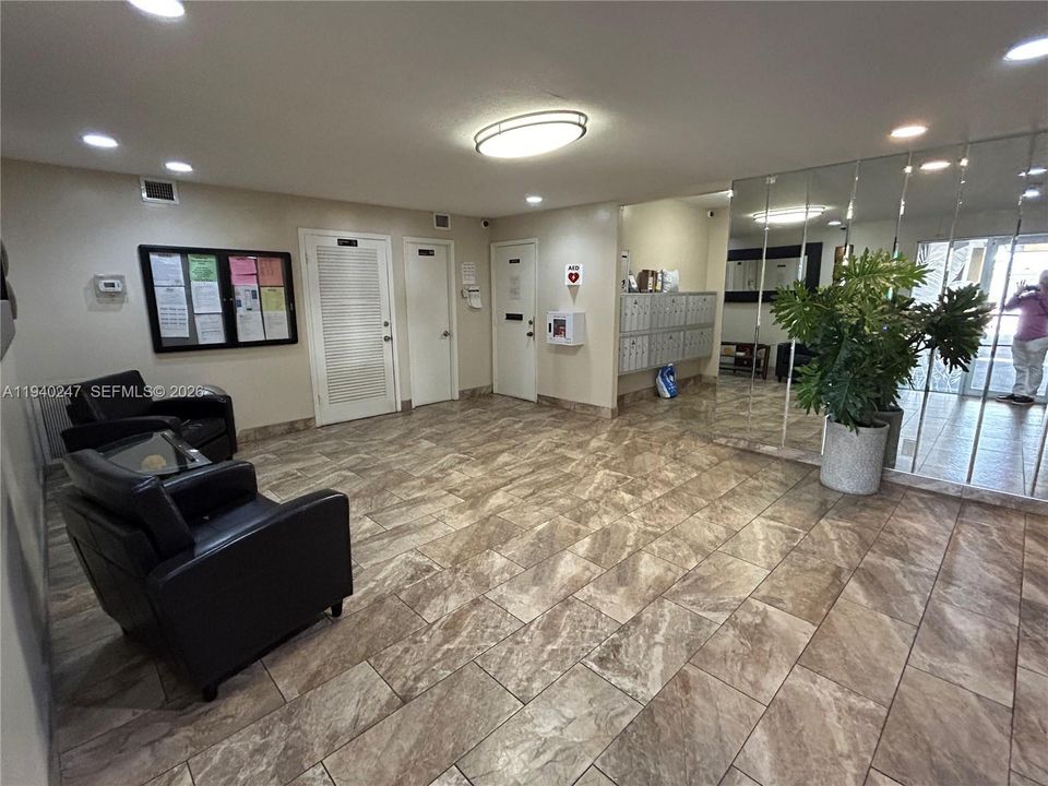 En Venta: $180,000 (1 camas, 1 baños, 934 Pies cuadrados)