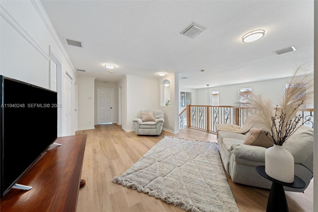 For Sale: $1,145,000 (5 beds, 4 baths, 3144 Square Feet)