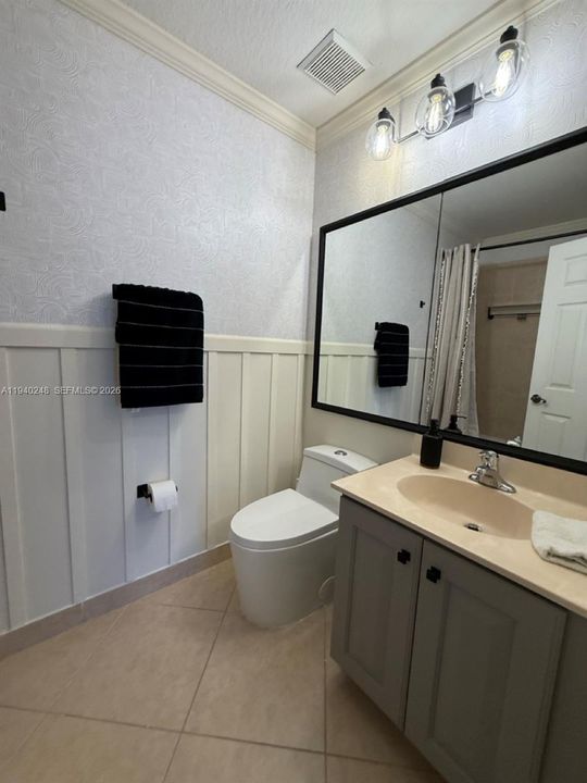 For Sale: $1,145,000 (5 beds, 4 baths, 3144 Square Feet)